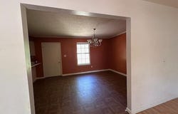 592 E Robinson Avenue, Crestview, FL 32539