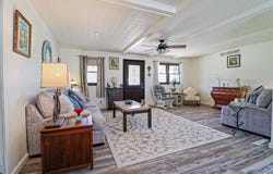 211 N Pine St, Inman, KS 67546