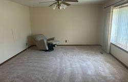 532 Charles Road, Hebron, NE 68370