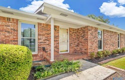2205 Auburn Drive SW, Decatur, AL 35640