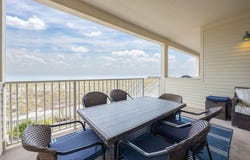 8425 Gulf Blvd, Navarre, FL 32566