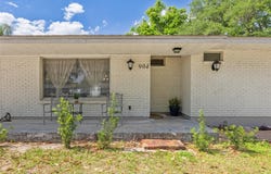 904 WOODLAND DRIVE, SEFFNER, FL 33584