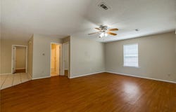 523  S Dockery  LN, Fayetteville, AR 72701