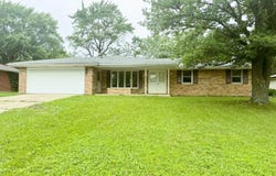 802 Piccadilly Road, Anderson, IN 46013