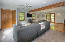18 Maple Rd, Ringwood Boro, NJ 07456-2215