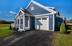8 Acadia, Hudson, NH 03051