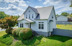 401 Millwood Drive, Johnson City, TN 37615