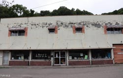 106 Kentucky Avenue, Appalachia, VA 24216