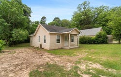 509 Clark Street, Gilmer, TX 75644