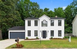 890 Stonebridge Crescent, Lithonia, GA 30058