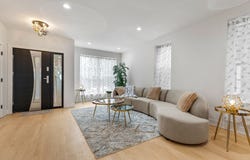 1522 W Wolfram Street, Chicago, IL 60657