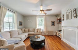 10 NEW CUT ROAD, ROUND HILL, VA 20141