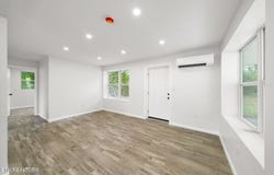 103 Parsons Rd, Oak Ridge, TN 37830