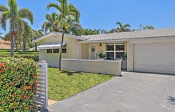 103 16th Avenue S, Lake Worth Beach, FL 33460