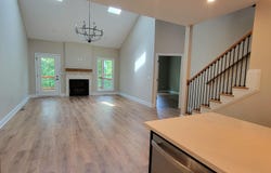 236 Sugartree Lane, Versailles, KY 40383