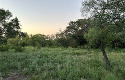 587 Valley Rd., Eldorado, TX 76936