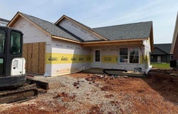 37 Paislynne Ct, Brandenburg, KY 40108