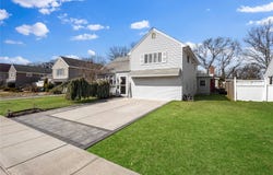 19 Poplar Street, Massapequa, NY 11758