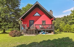 26 CROSSINGS VIEW ROAD, PAW PAW, WV 25434