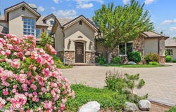 2550 Old Waverly Court, Sparks, NV 89436