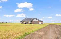 9405 County Rd 5330, Shallowater, TX 79363