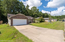 40 S Ambrose, Hattiesburg, MS 39402