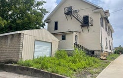 1629 J Street, Bedford, IN 47421