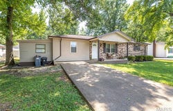 243 Hampton Court, Poplar Bluff, MO 63901