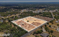 214 Meadow Dr, Georgetown, TX 78633