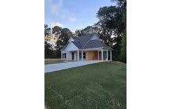 393 Woodland Dr., New Albany, MS 38652