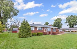 716 Park Street, Waterloo, IL 62298