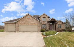 1201 Phaeton Way, Auburn, IN 46706