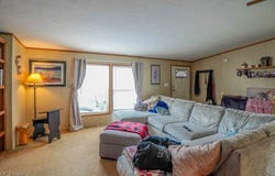 221 Sea Gull Lane, New Philadelphia, OH 44663