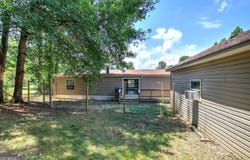 1525 Bailey, Aragon, GA 30104