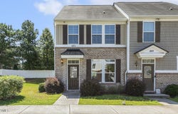523 Berry Chase Way, Cary, NC 27519