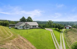 962 Reid Ridge Road, Cameron, WV 26033