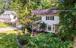 3798 SW Lee Ridge, Lilburn, GA 30047