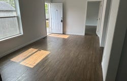 15 Mary Dr., Lansing, MI 48906