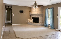 7706 NW Lawton Ave, Lawton, OK 73505