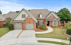 832 Merrill Hall, Florence, SC 29501