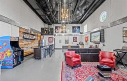 2937 Ravenswood Rd, Dania Beach, FL 33312
