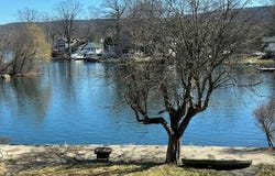 83 Lakeview Avenue, Ringwood, NJ 07456