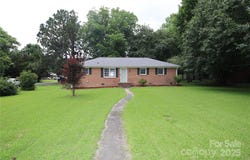 1227 Flowe Drive, Matthews, NC 28104
