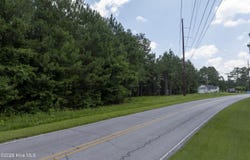 149 Futrell Road, Richlands, NC 28574