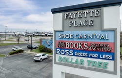 120 West Tiverton Way, Lexington, KY 40503