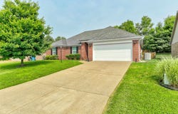 1000 Fawn Creek Drive, Evansville, IN 47712
