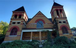 594 Herron Ave, Hill District, PA 15219