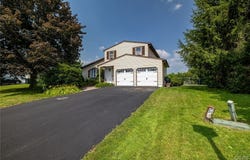 8379 Golden Larch Lane, Clay, NY 13090