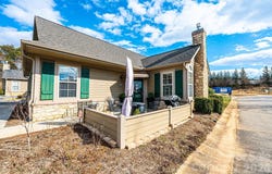 823 Wynnshire Drive, Hickory, NC 28601