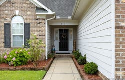 311 Thorncliff Drive, Raeford, NC 28376